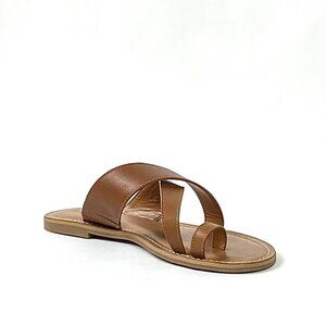 New Caslon Oskar Cognac Leather Toe-Loop Flat Slide Sandal, 8